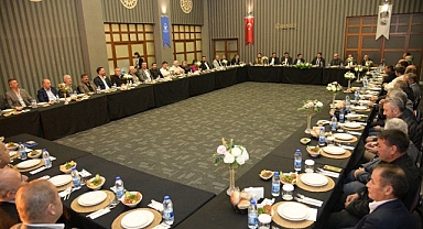 Başkan Çırpanoğlu Muhtarlarla Buluştu