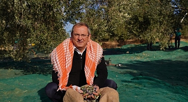 “Yerin Altının Değil, Üstünün Daha Kıymetli Olduğuna İnanıyorum” diyen Başkan Mesut Ergin: “Zeytinyağı Ayvalık’ın Vazgeçilmez Bir Kültürüdür”