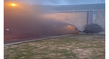 Konak Tünelleri’ndeki araç yangınına itfaiyeden hızlı müdahale