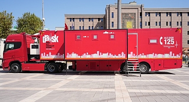 DASK Tırı İstanbul Meydanlarında Vatandaşlarla Buluşuyor