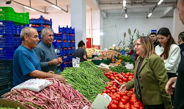 Başkan Akın Yalı Mahallesi’nde Esnaf ve Vatandaşlarla Buluştu